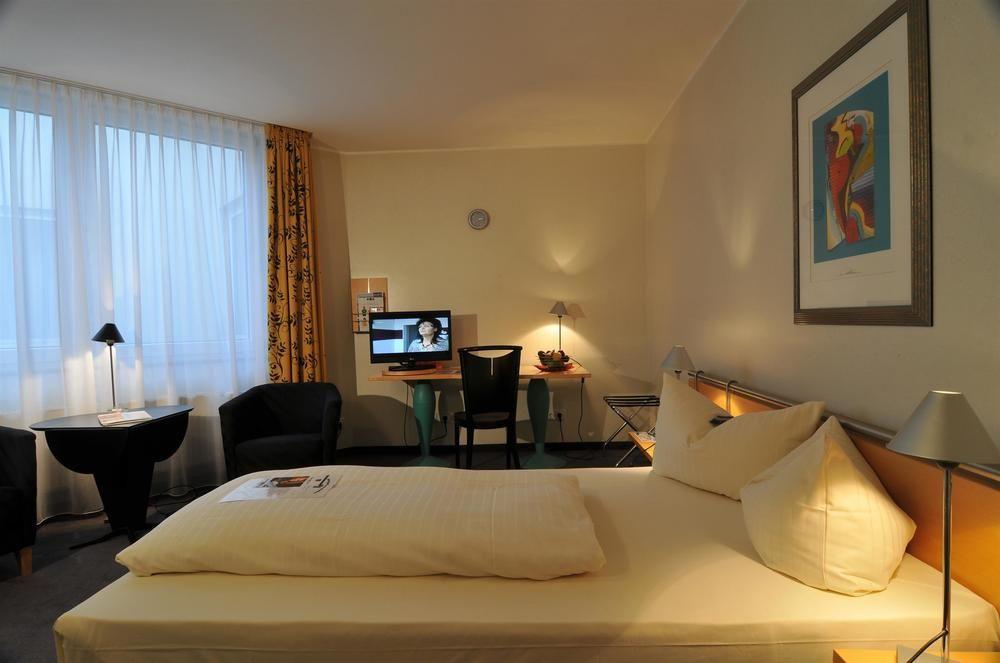 Best Western Hotel Im Forum Muelheim Mülheim an der Ruhr Eksteriør bilde