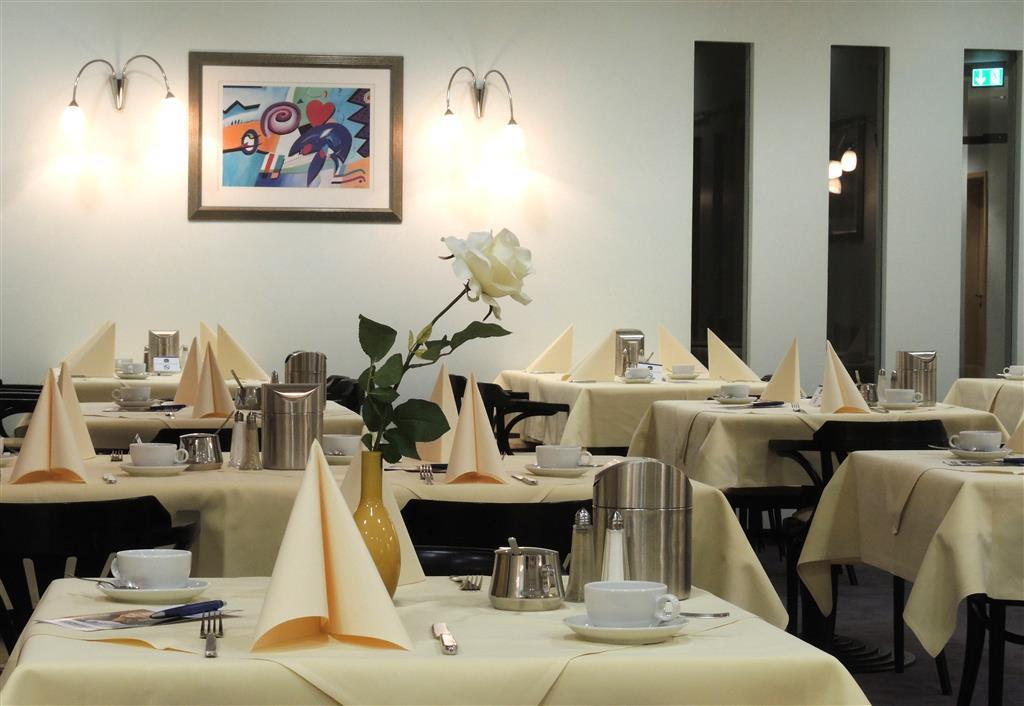 Best Western Hotel Im Forum Muelheim Mülheim an der Ruhr Restaurant bilde