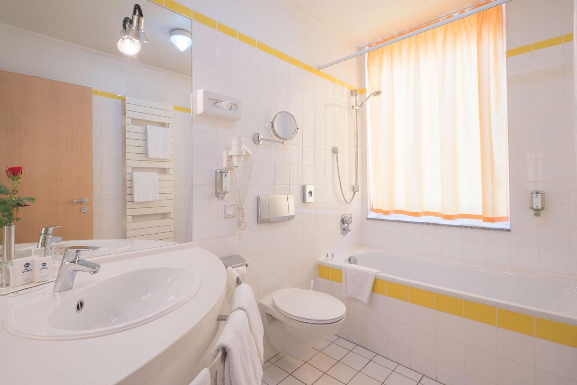 Best Western Hotel Im Forum Muelheim Mülheim an der Ruhr Eksteriør bilde